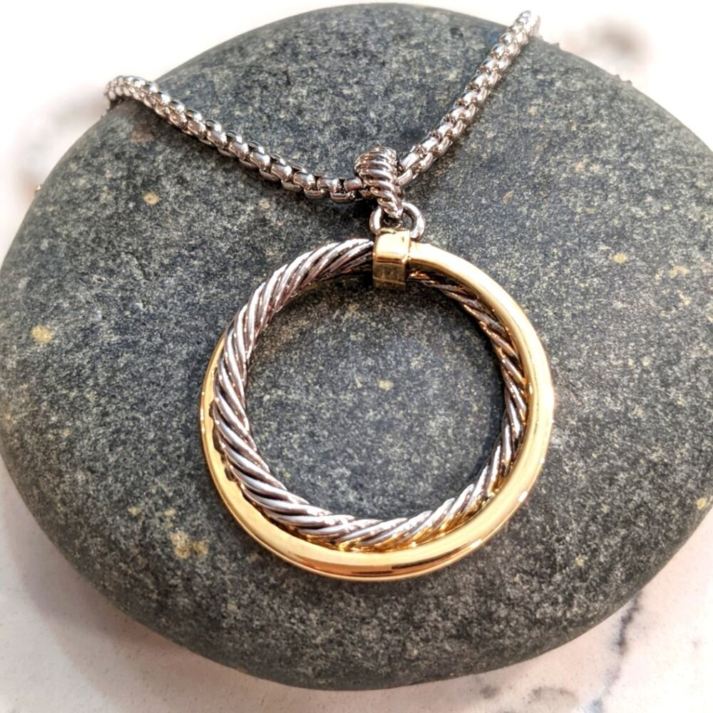 Gold Silver Two Tone Sparkle Twisted Rope Circle Pendant Necklace NEW